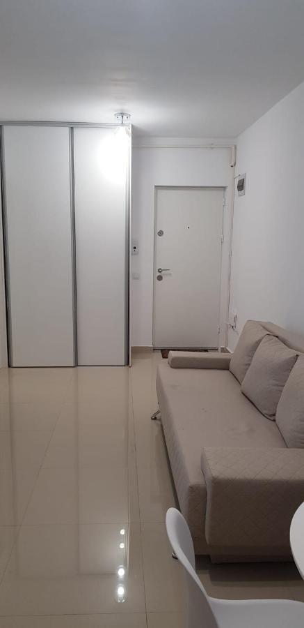 Апартаменты Apartament Vila Brana Sibiu Selimbar Str Nicolae Brana Nr 63 Ap 4 Экстерьер фото